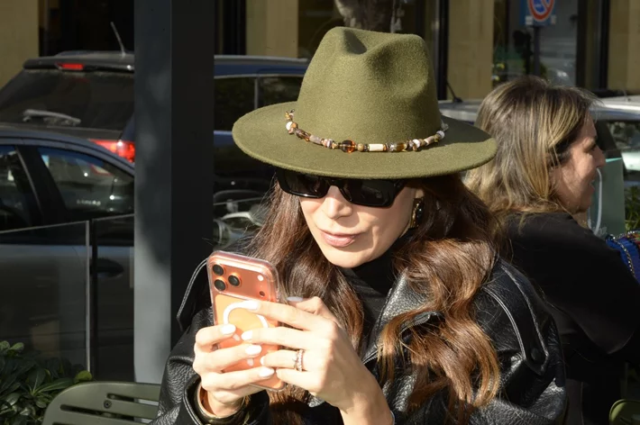 Decorate & Donate at Beit Sara