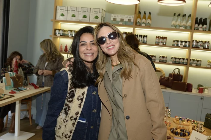 Decorate & Donate at Beit Sara