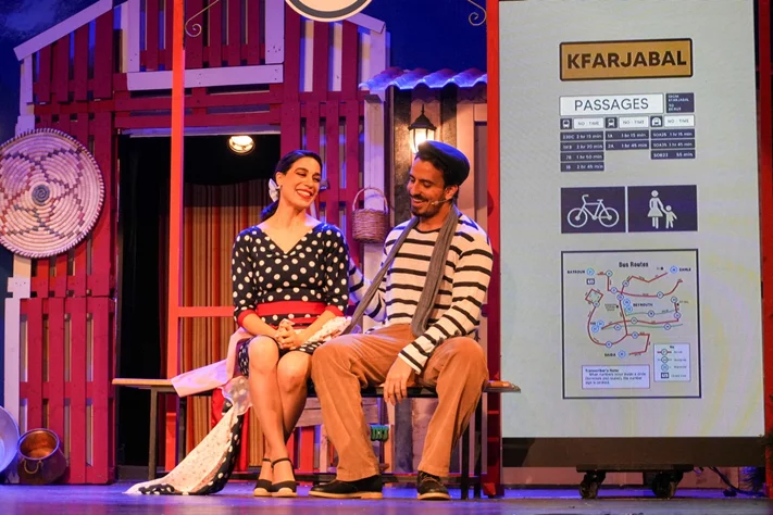 Claire, dans le nouveau spectacle L’ÉTRANGÈRE DE NOËL