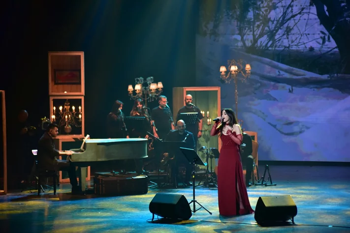 Carla Chamoun at Casino du Liban