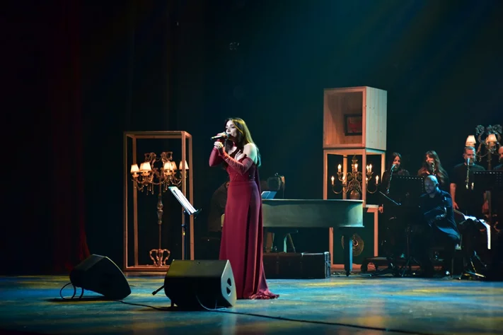 Carla Chamoun at Casino du Liban