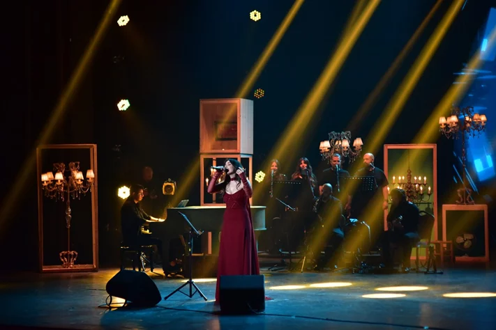 Carla Chamoun at Casino du Liban