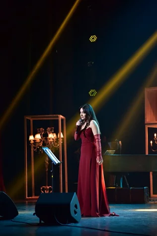 Carla Chamoun at Casino du Liban