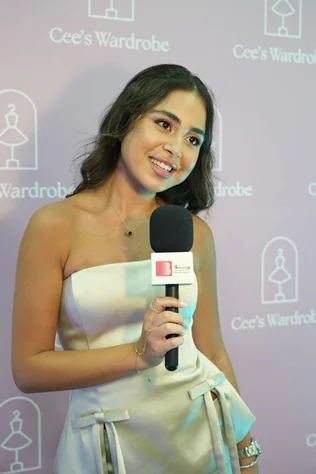 Opening of Cee's Wardrobe