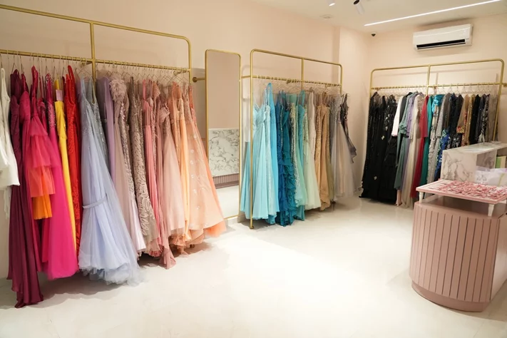 Opening of Cee's Wardrobe