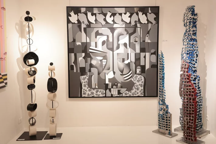 Giraffitude Souls in Color, A solo exhibition by Lebanese artist Joa Chelala