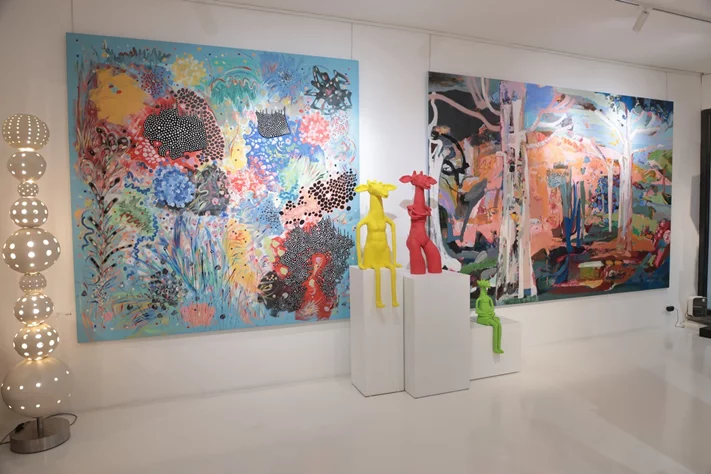 Giraffitude Souls in Color, A solo exhibition by Lebanese artist Joa Chelala