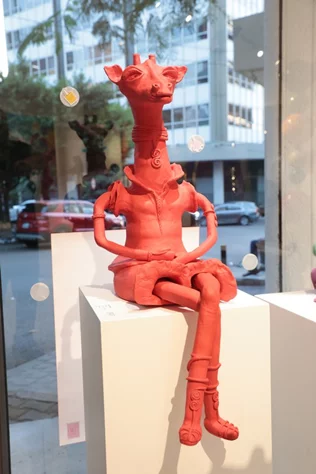 Giraffitude Souls in Color, A solo exhibition by Lebanese artist Joa Chelala