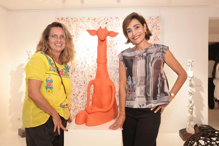 Giraffitude Souls in Color, A solo exhibition by Lebanese artist Joa Chelala