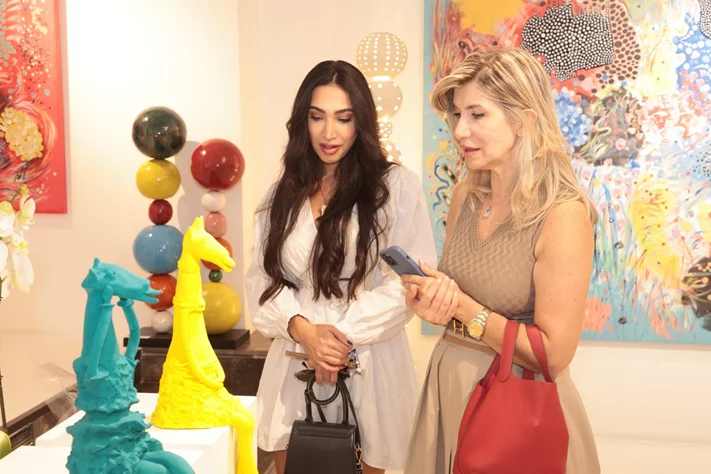 Giraffitude Souls in Color, A solo exhibition by Lebanese artist Joa Chelala