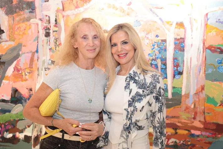 Giraffitude Souls in Color, A solo exhibition by Lebanese artist Joa Chelala
