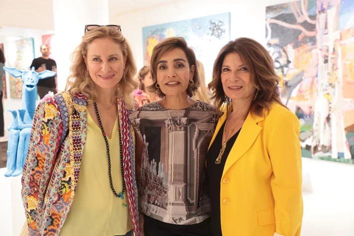 Giraffitude Souls in Color, A solo exhibition by Lebanese artist Joa Chelala