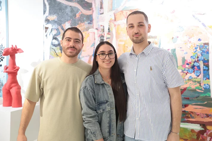 Giraffitude Souls in Color, A solo exhibition by Lebanese artist Joa Chelala