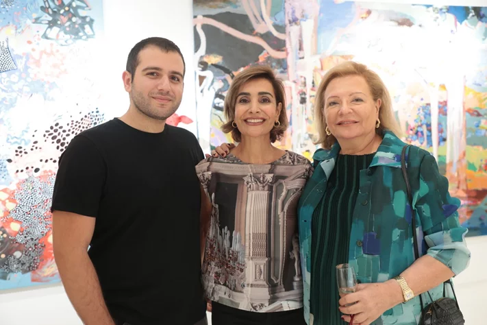 Giraffitude Souls in Color, A solo exhibition by Lebanese artist Joa Chelala
