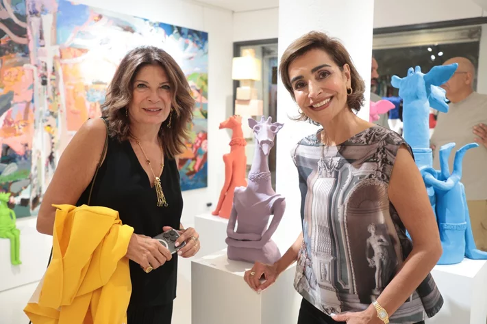 Giraffitude Souls in Color, A solo exhibition by Lebanese artist Joa Chelala