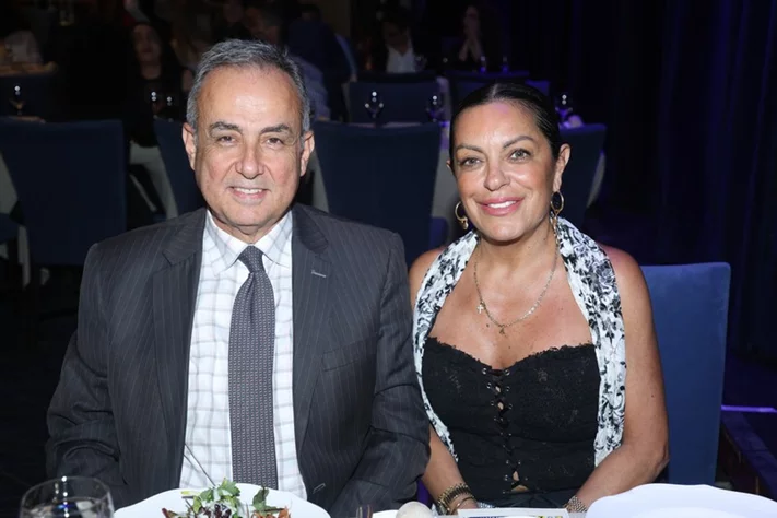 Chris De Burgh at Casino Du Liban