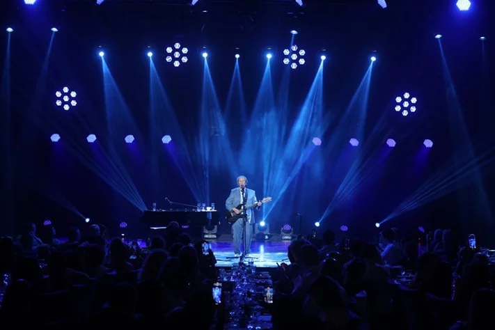 Chris De Burgh at Casino Du Liban
