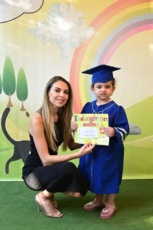 Graduation of Garderie Coco et Cinelle