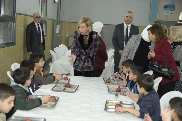 حفل غداء دار الايتام الاسلامية-اشغلنا