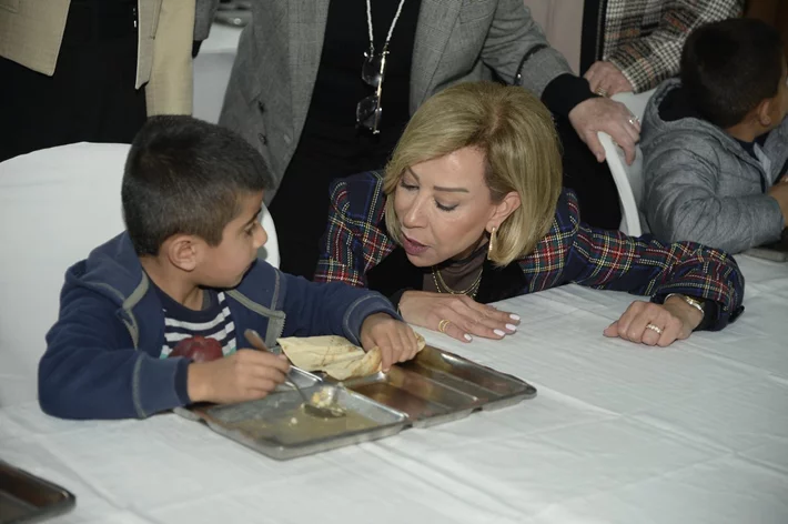 حفل غداء دار الايتام الاسلامية-اشغلنا