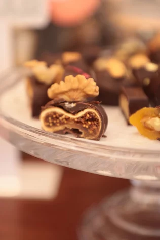 Decorate & Donate 2nd Edition of House of Ramadan