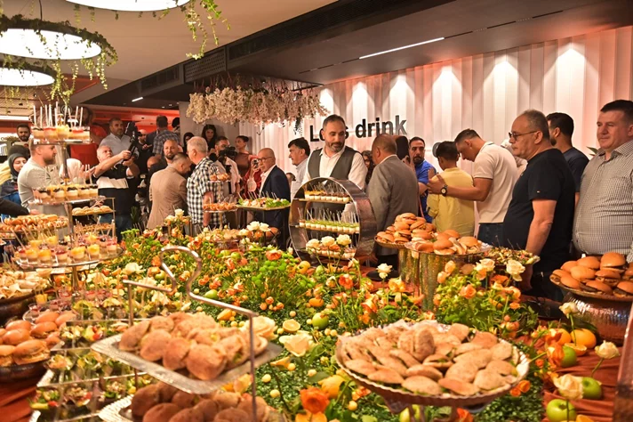 Opening of Eat Vite Snack