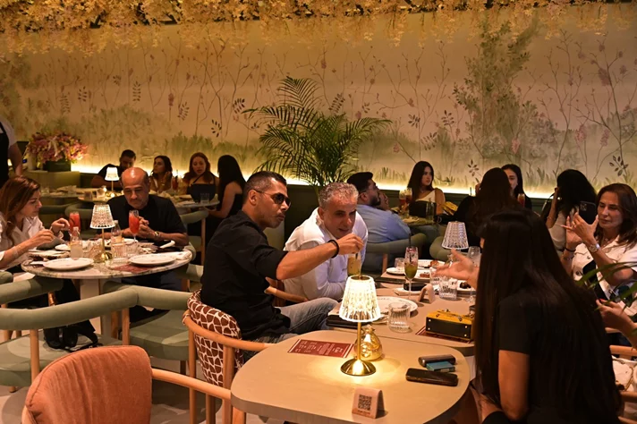 Opening of EL & N London Cafe