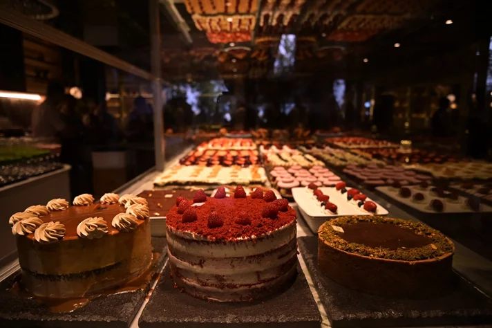 Opening of EL & N London Cafe