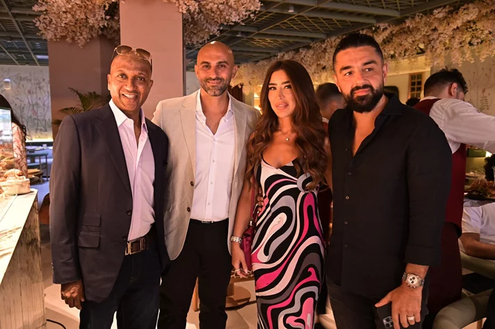 Opening of EL & N London Cafe