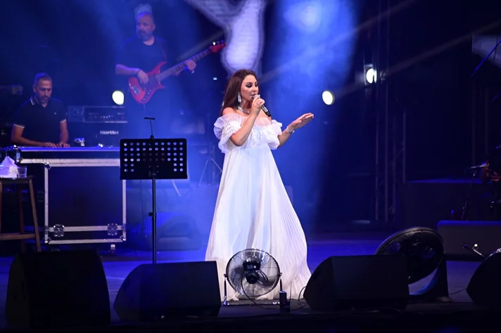 ELISSA at Beirut Holidays