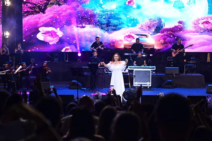 ELISSA at Beirut Holidays