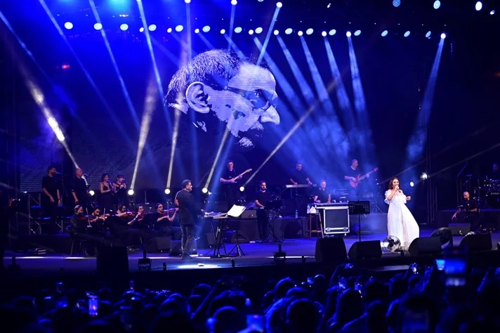 ELISSA at Beirut Holidays