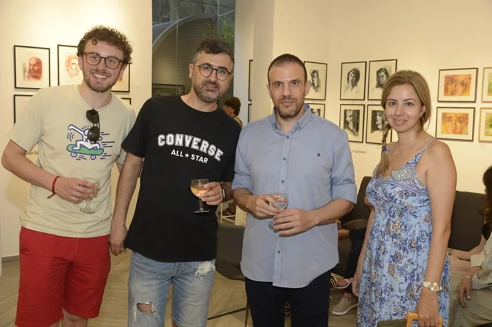 l'Exposition Collective L'été en Couleurs