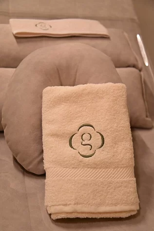 Opening of Glaze Beauty House