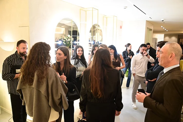 Opening of Glaze Beauty House