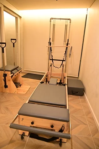 Opening of Glaze Beauty House