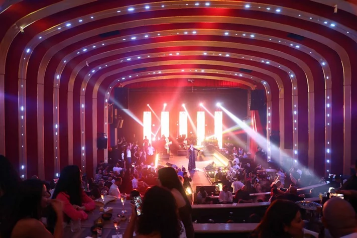 Nightlife Experience at Guru in Jbeil