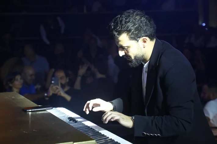 Nightlife Experience at Guru in Jbeil