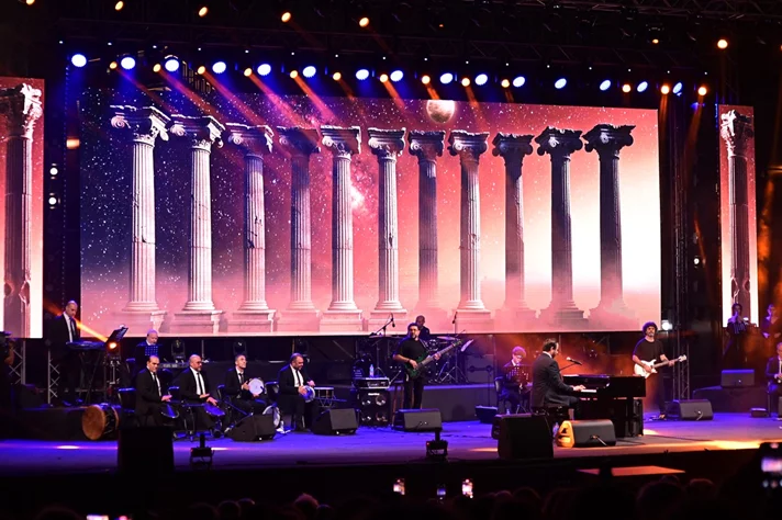 Guy Manoukian at Beirut Holidays