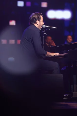 Guy Manoukian at Casino du Liban