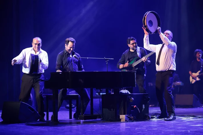 Guy Manoukian at Casino du Liban