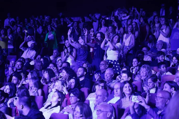 Guy Manoukian at Casino du Liban