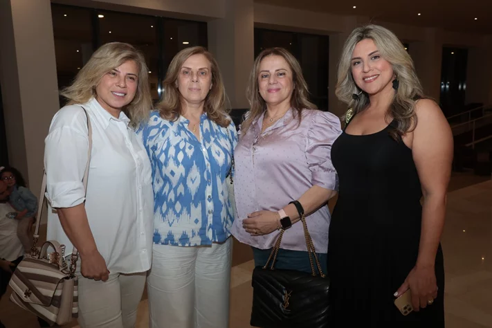 Guy Manoukian at Casino du Liban