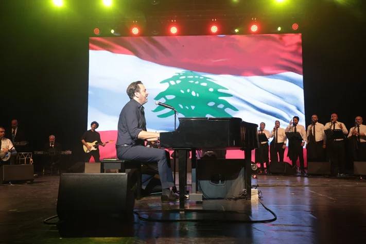 Guy Manoukian at Casino du Liban