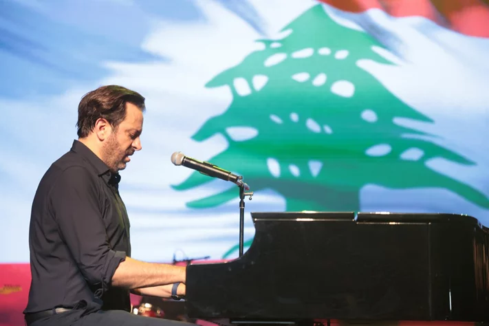 Guy Manoukian at Casino du Liban