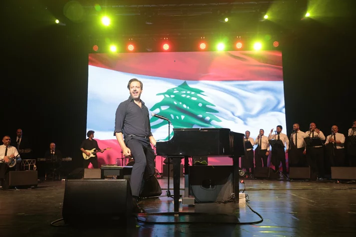 Guy Manoukian at Casino du Liban