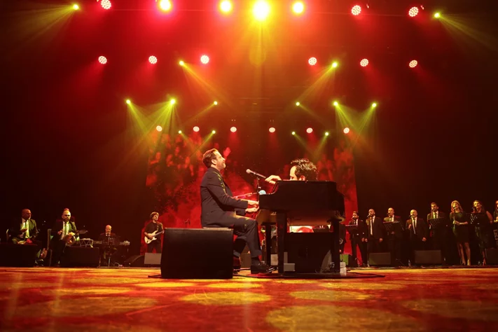 Guy Manoukian at Casino du Liban