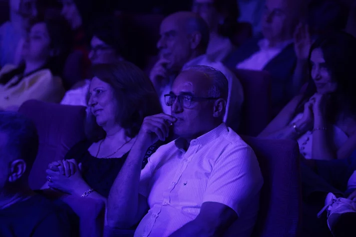 Guy Manoukian at Casino du Liban