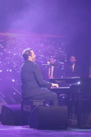 Guy Manoukian at Casino du Liban