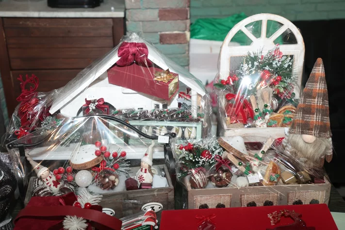 The Holiday Edit Christmas Exhibition at Paloma Beirut